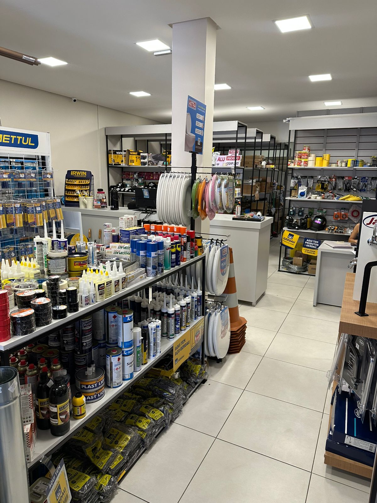 WhatsApp Image 2026-01-15 at 16.37.33